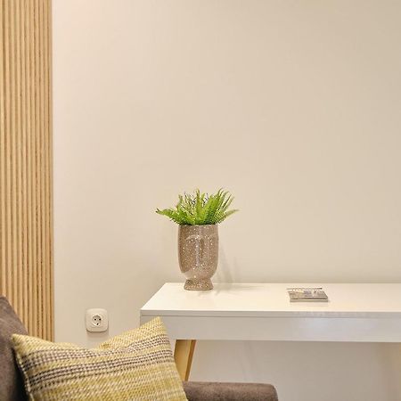 Elegant Central Apartment Veria - Με Ενδοδαπέδια Θέρμανση!!! Bagian luar foto