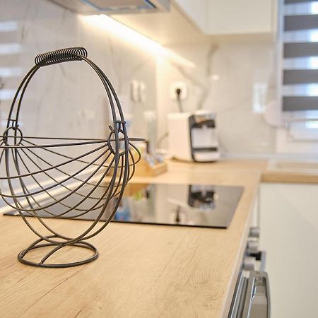 Elegant Central Apartment Veria - Με Ενδοδαπέδια Θέρμανση!!! Bagian luar foto