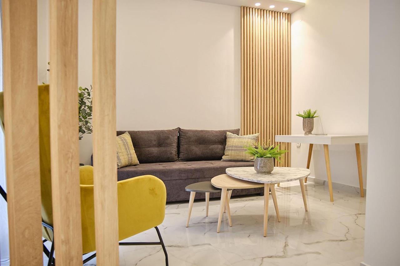 Elegant Central Apartment Veria - Με Ενδοδαπέδια Θέρμανση!!! Bagian luar foto