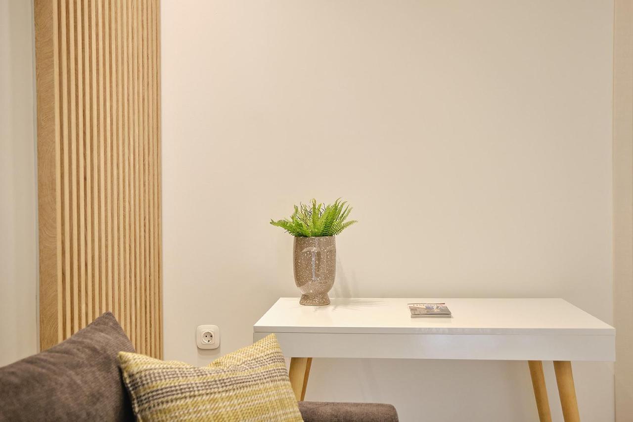 Elegant Central Apartment Veria - Με Ενδοδαπέδια Θέρμανση!!! Bagian luar foto
