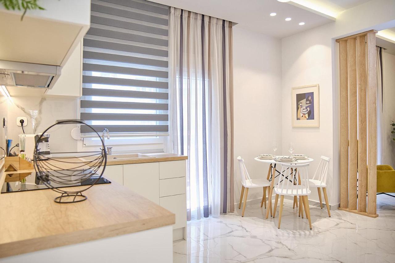 Elegant Central Apartment Veria - Με Ενδοδαπέδια Θέρμανση!!! Bagian luar foto